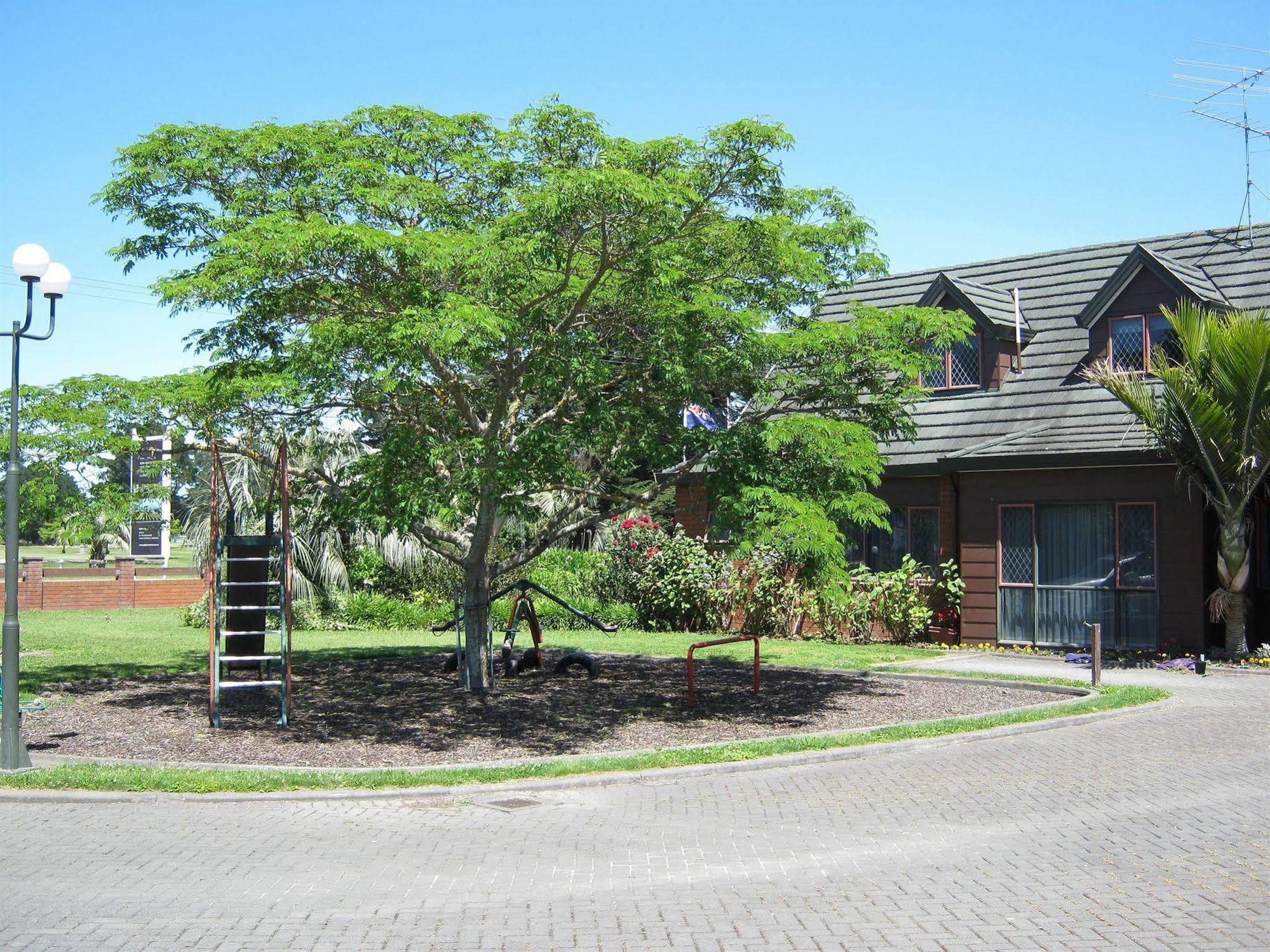 Champers Motor Lodge Gisborne Exterior photo