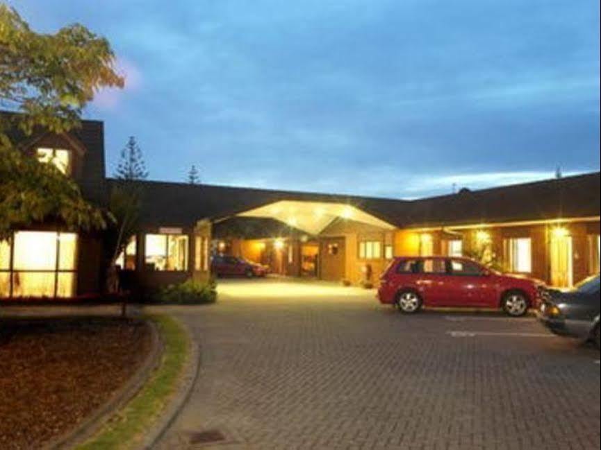 Champers Motor Lodge Gisborne Exterior photo